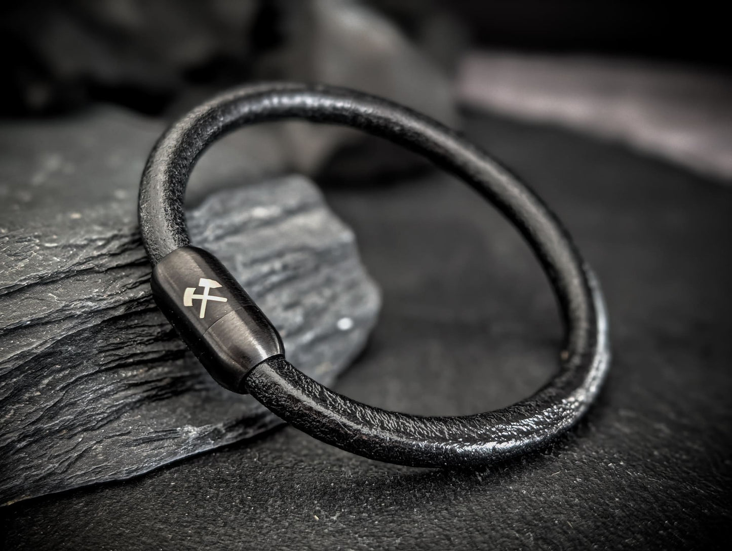PottArmband Carl – Lederarmband mit schwarzem Edelstahl-Magnetverschluss Schlägel & Eisen Art.Nr. 1411