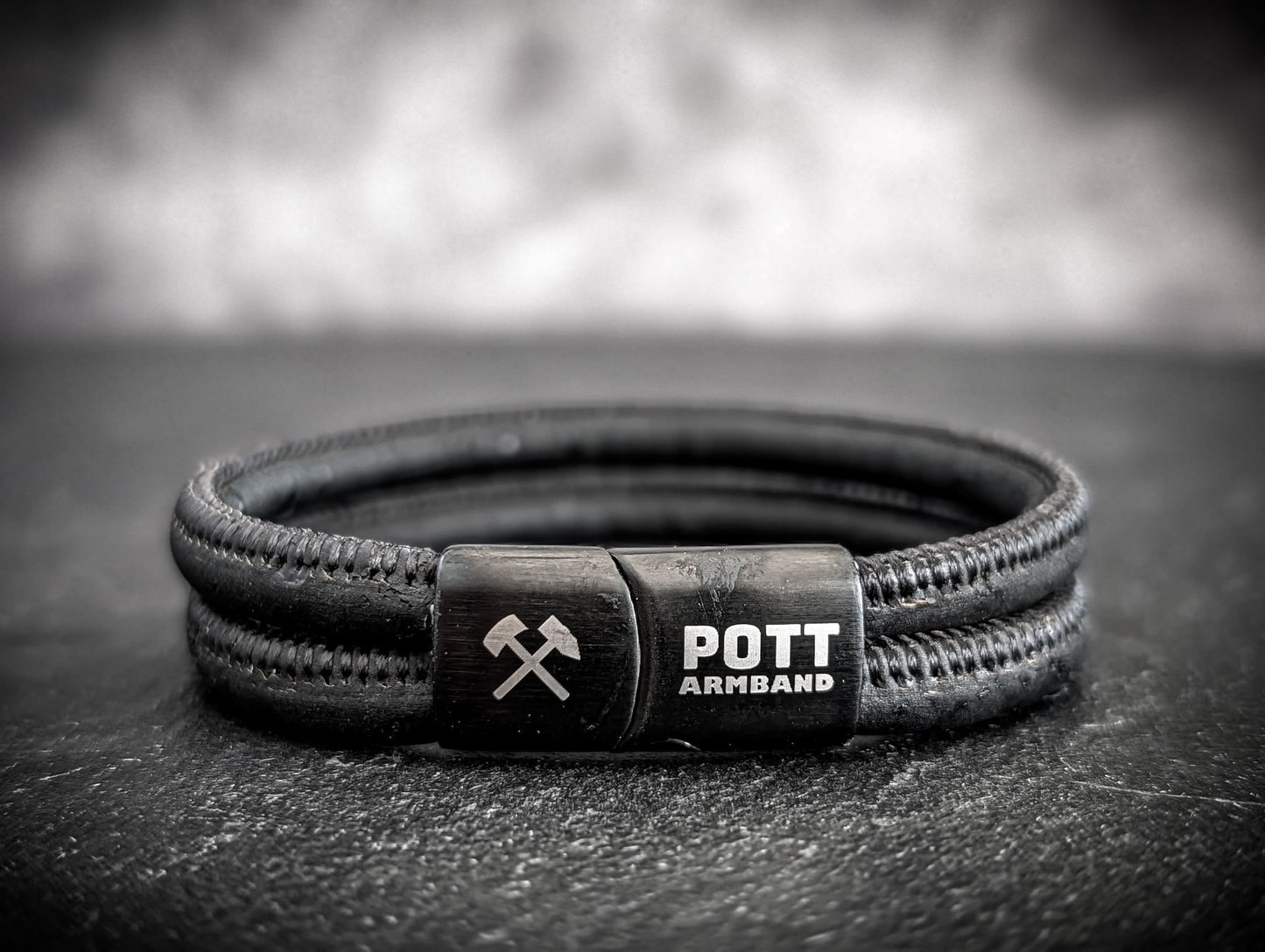 PottArmband Neue Hoffnung – Korkarmband mit schwarzem Edelstahl-Magnetverschluss Art.Nr. 1403
