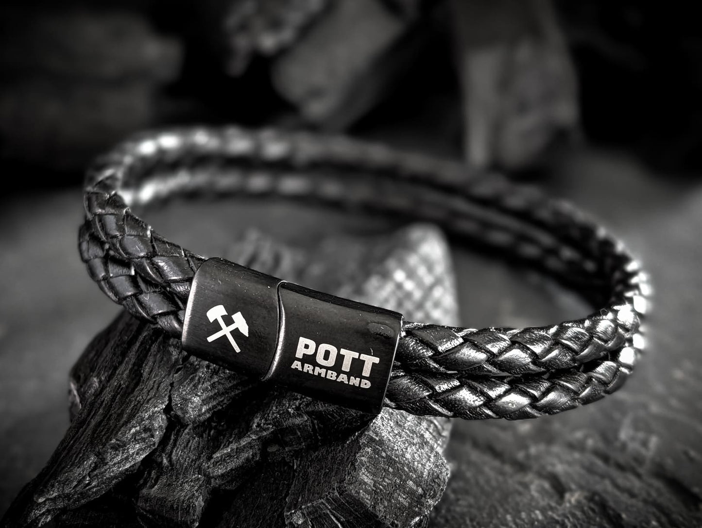 PottArmband Neue Hoffnung – Geflochtenes Lederarmband mit schwarzem Edelstahl-Magnetverschluss Art.Nr. 1412
