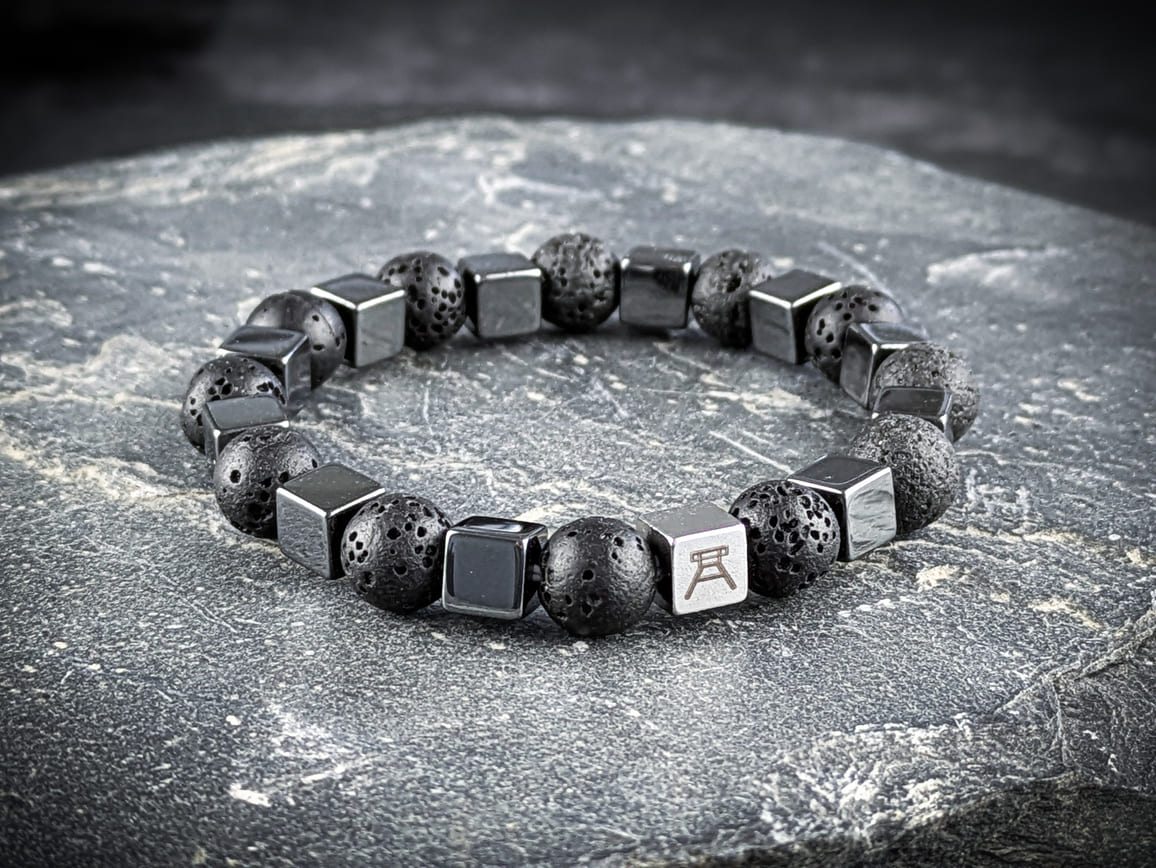Ruhrgebiet Armband "Zeche", "Schlägel & Eisen" Lavaperlen & Hämatitwürfel Art. Nr. 1092