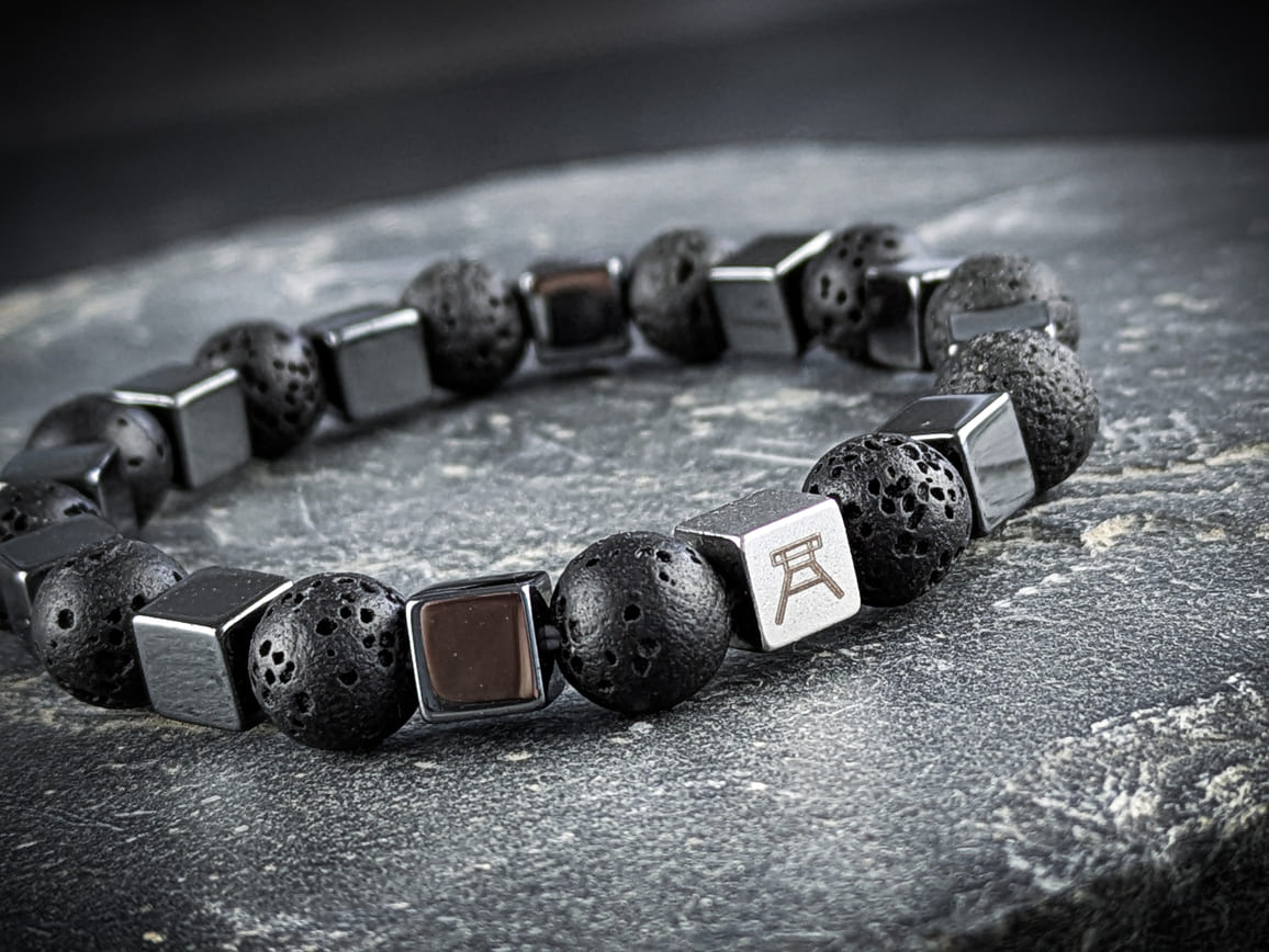 Ruhrgebiet Armband "Zeche", "Schlägel & Eisen" Lavaperlen & Hämatitwürfel Art. Nr. 1092