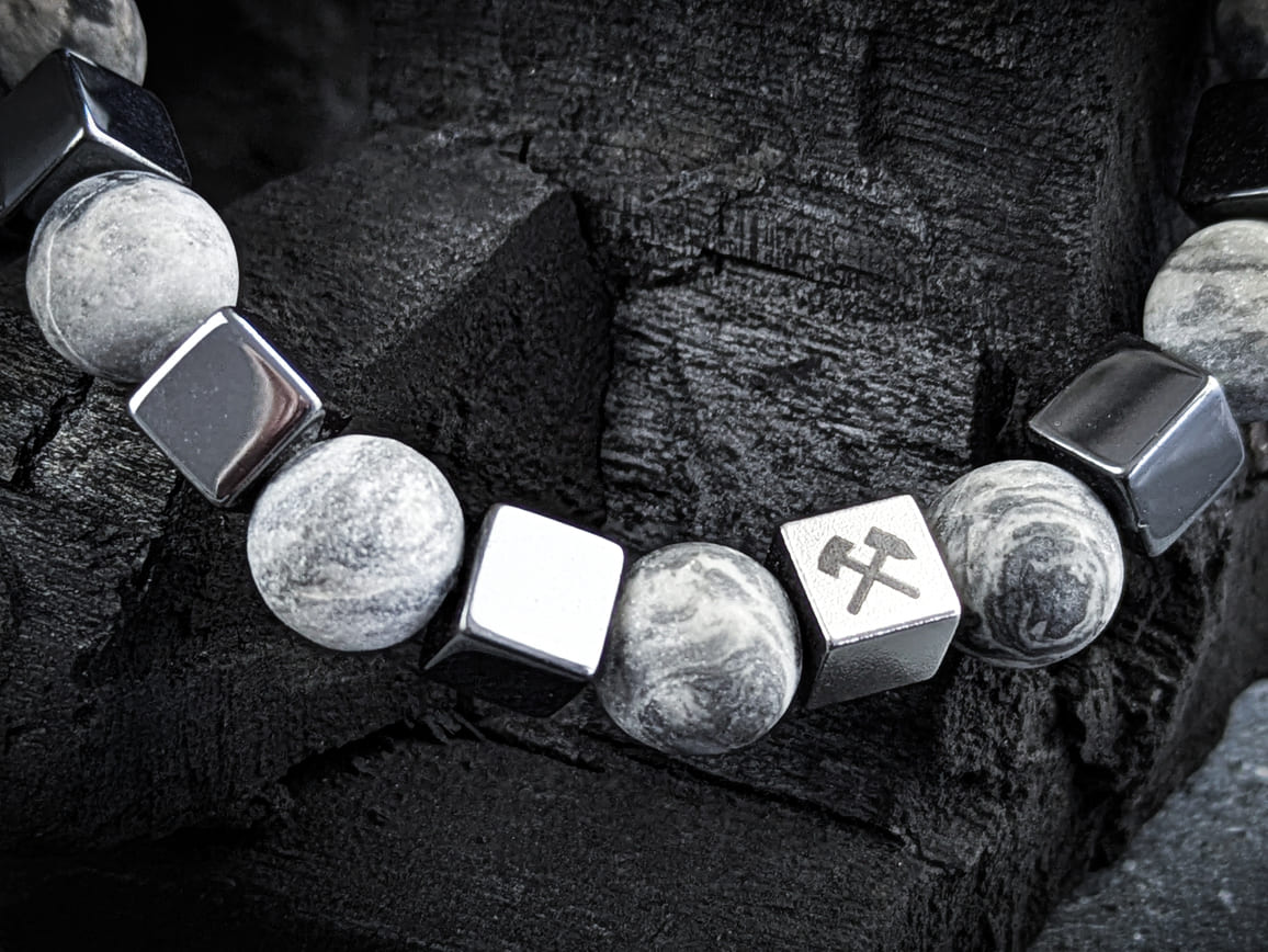 Ruhrgebiet Armband "Zeche", "Schlägel & Eisen" grauer Jaspis & Hämatitwürfel Art. Nr. 1093