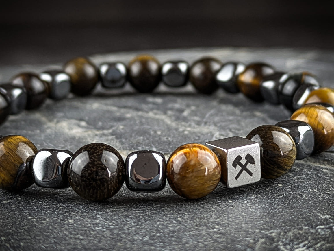 Ruhrgebiet Herren Armband mit Edelsteinperlen Tigerauge & Hämatitwürfel Art. Nr. 1079